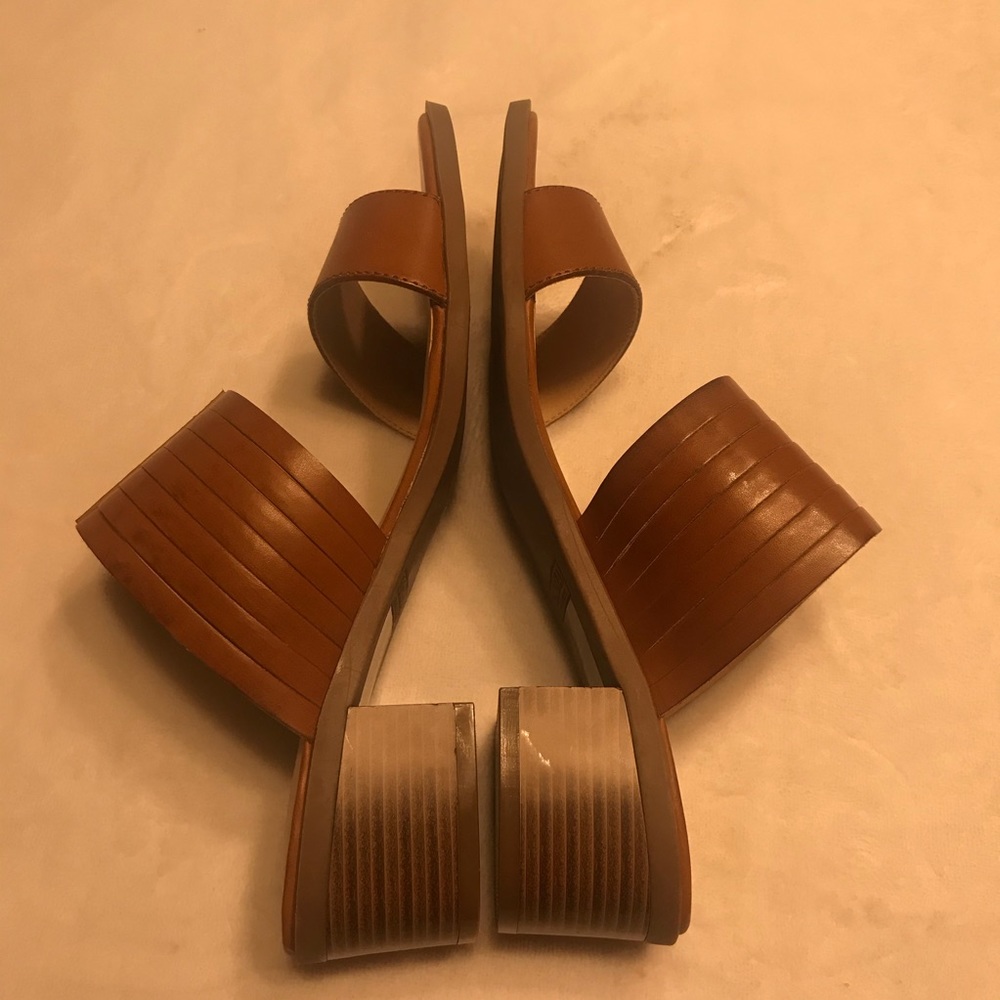 Sonoma brown Slip on Sandals - Picture 6 of 8
